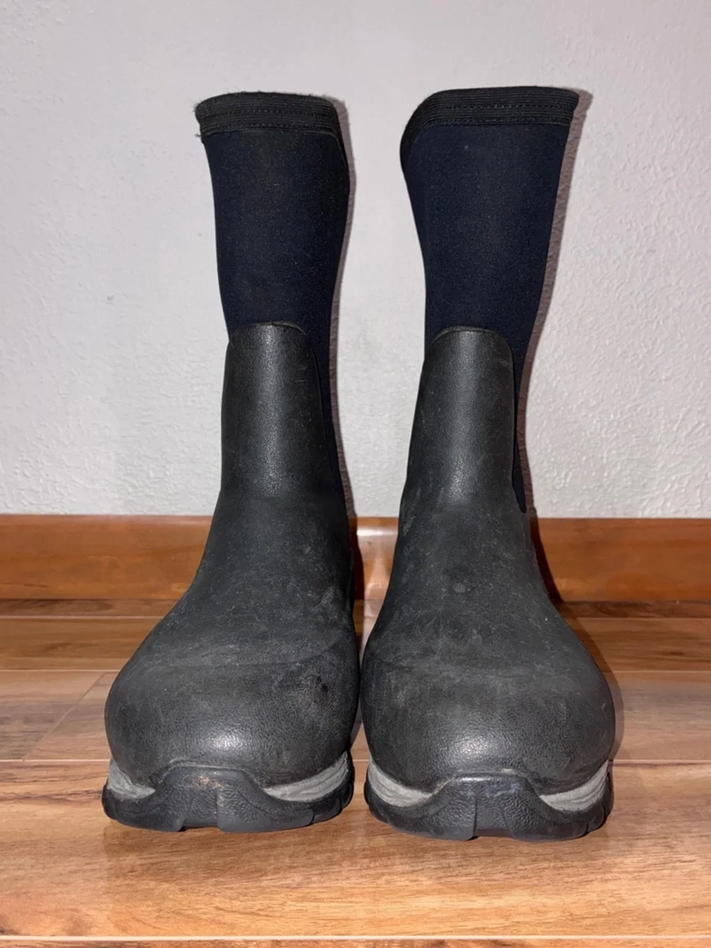 Muck Boot Rugged II Tall Waterproof  Boots - size kids 7, fits womens 8.5